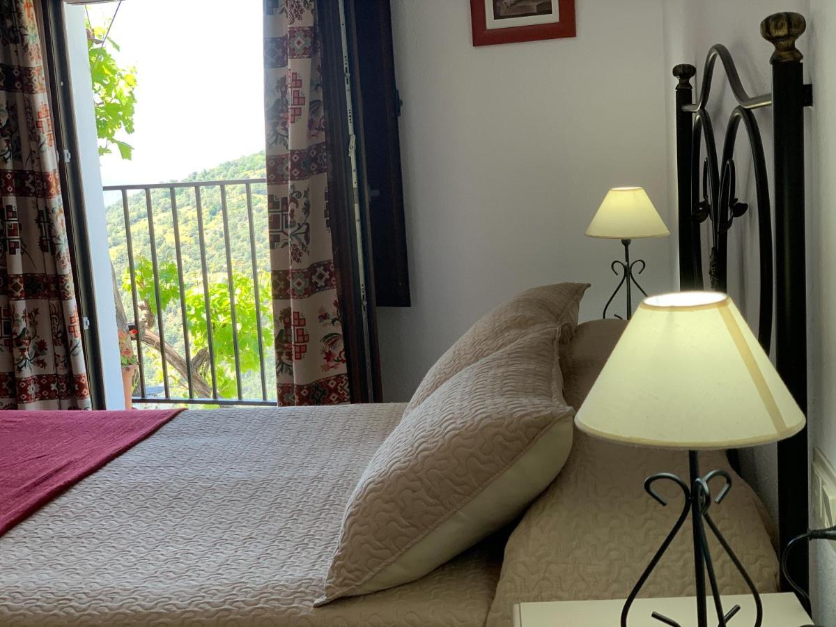 Hostal Atalaya En Capileira Cb Ngoại thất bức ảnh